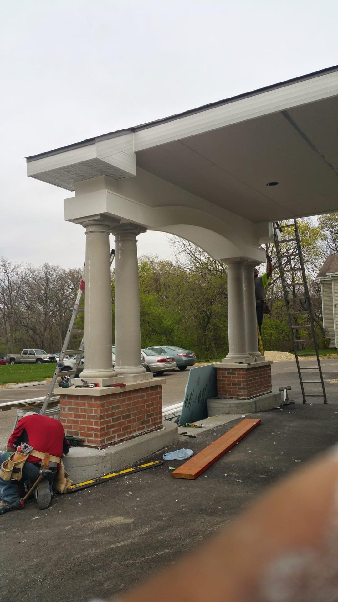 Column and portico construction for commercial property